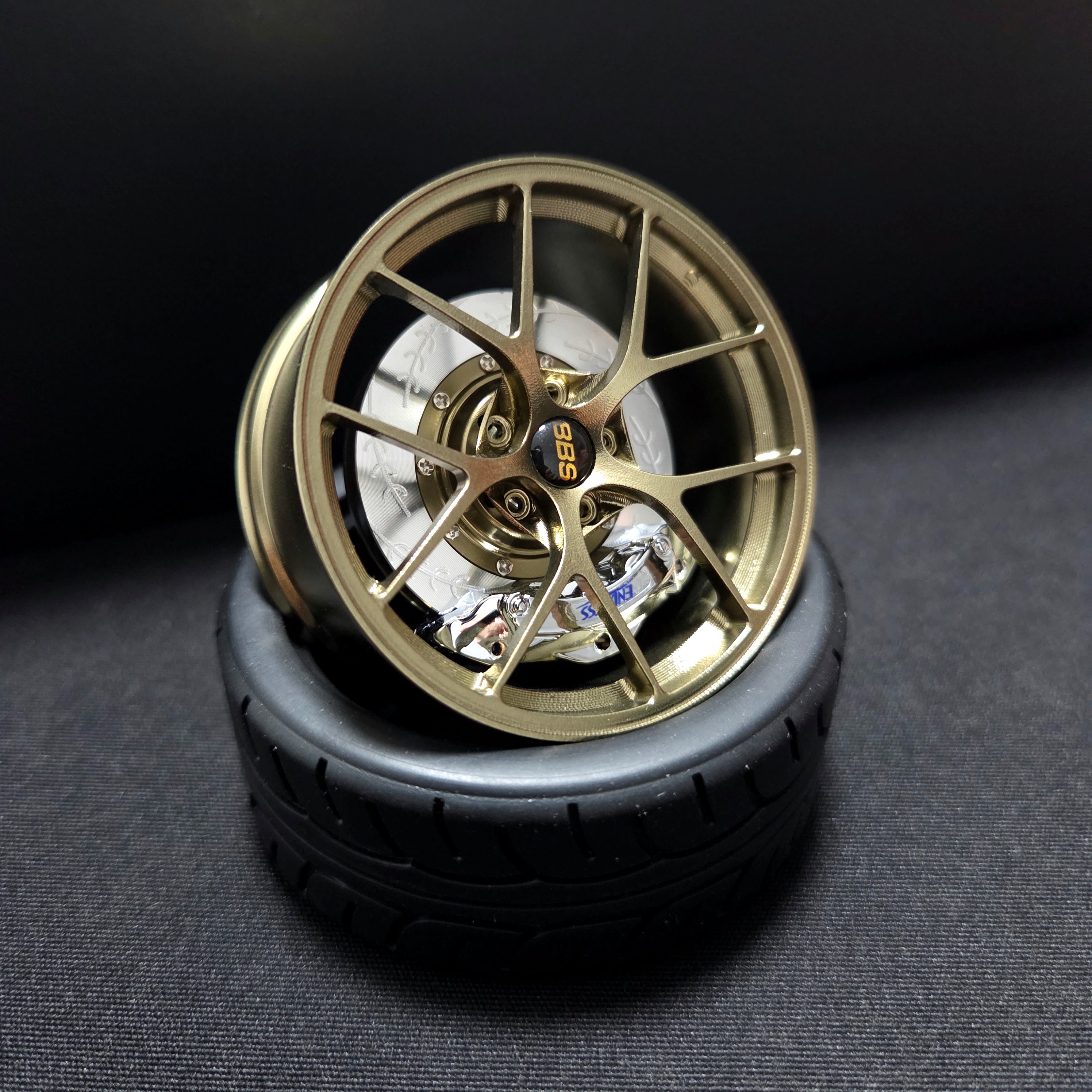 Forged Wheel Hub Car Air Vent Aromatherapy Ornament - Premium Car Culture & Tuning Inspired Freshener