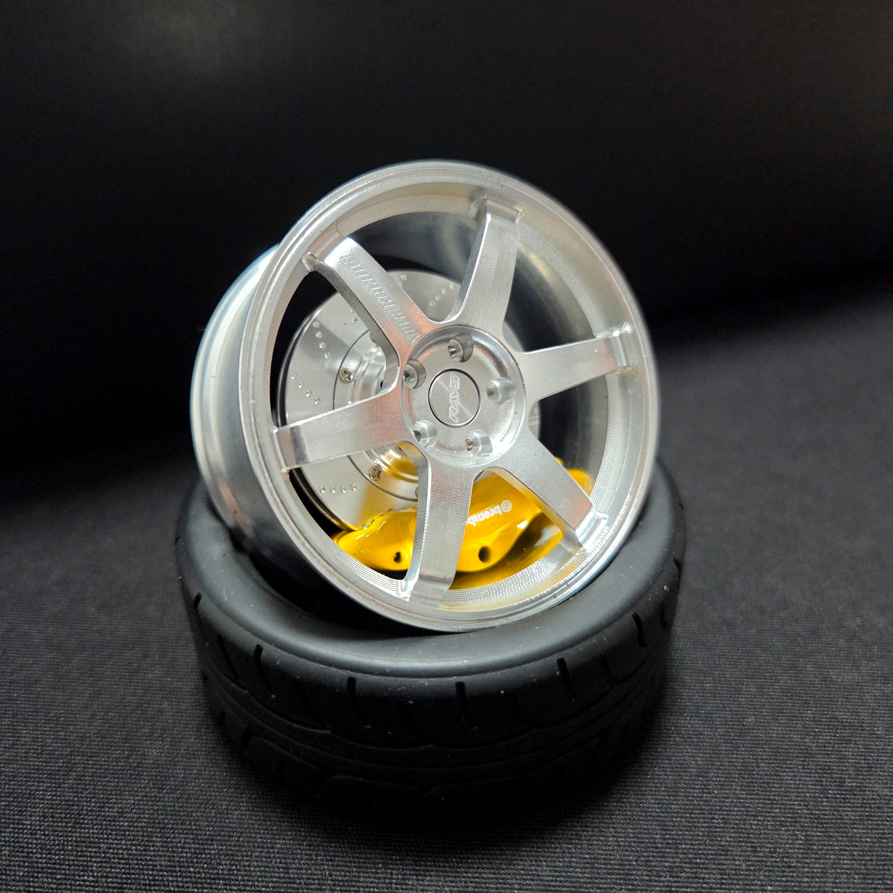 Forged Wheel Hub Car Air Vent Aromatherapy Ornament - Premium Car Culture & Tuning Inspired Freshener